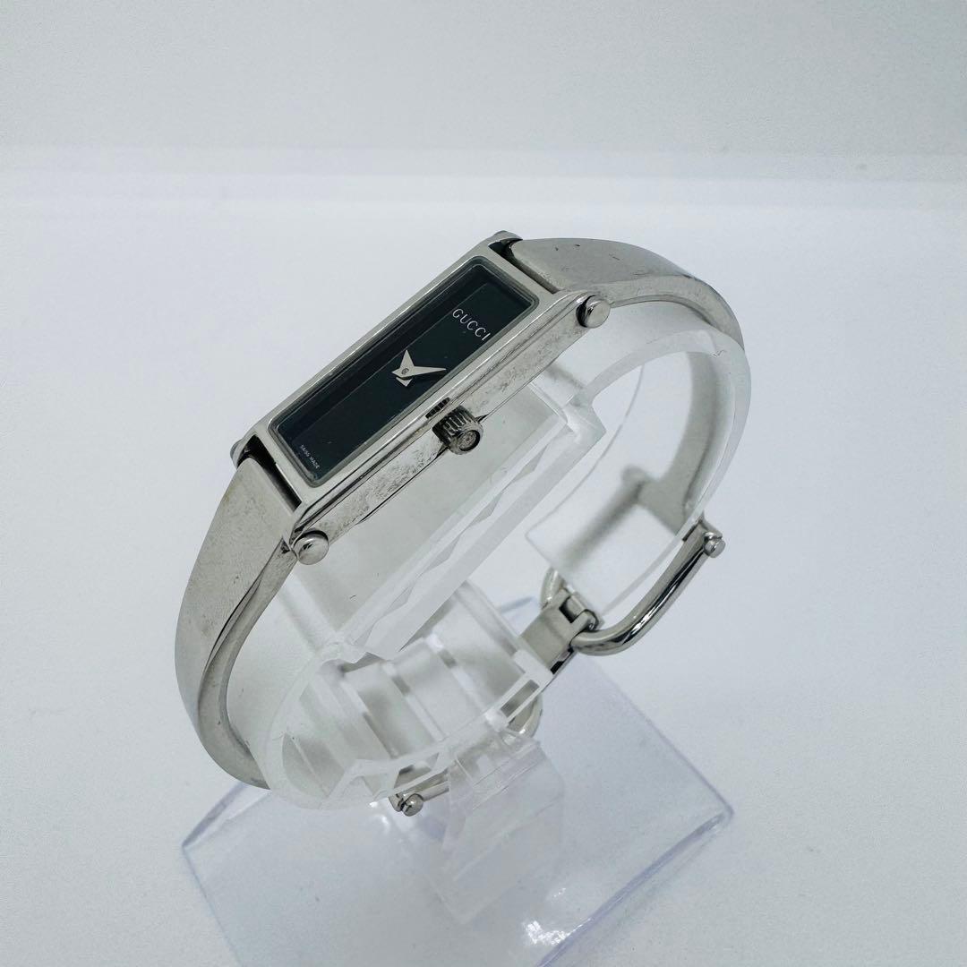✨GUCCI✨グッチ✨1500L✨ブラック文字盤✨シルバー✨クォーツ✨腕時計✨