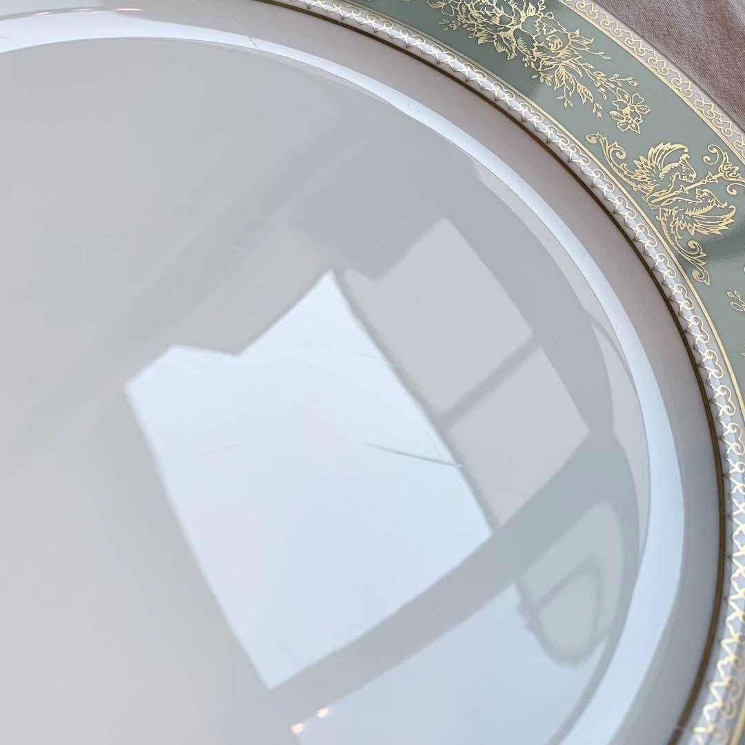 ウェジウッド　コロンビアセージグリーン　ディナープレート　黒壺　27.5cm