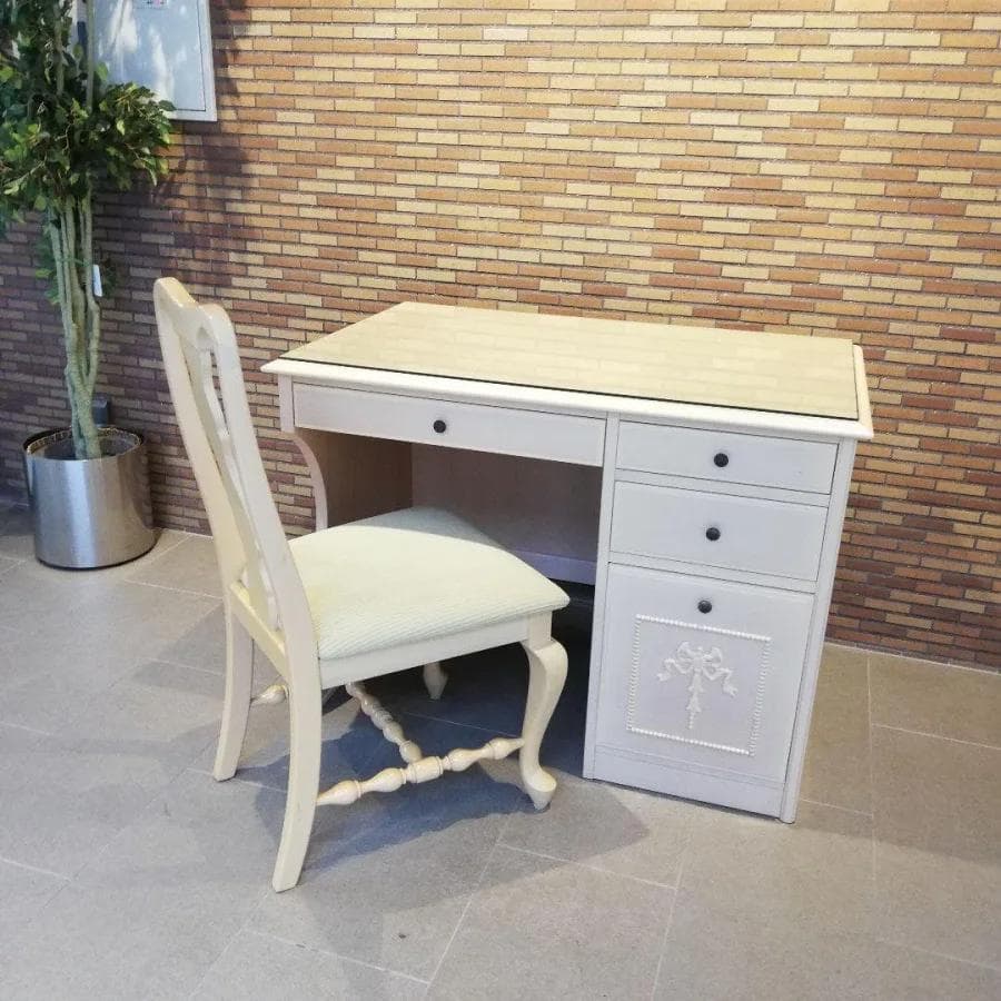 専用◇IDC大塚取扱　Lynn Hollyn リンホーリン｜デスク