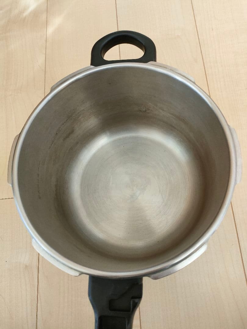 5.5L 大容量ハイパワー 3層底圧力鍋 SHEF STARS