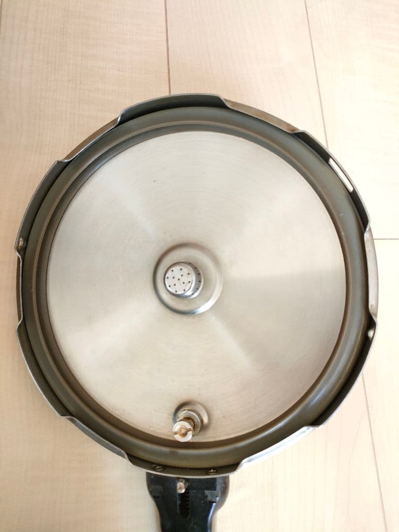 5.5L 大容量ハイパワー 3層底圧力鍋 SHEF STARS