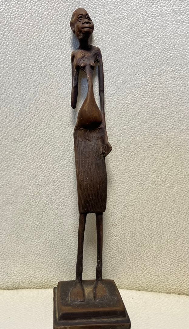 《今だけお値下げ！》アフリカ民族の置物