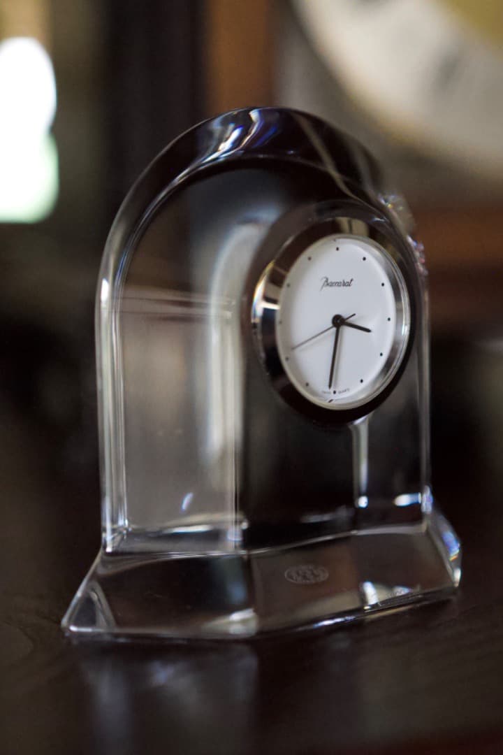 【美品】バカラ　クリスタル置時計