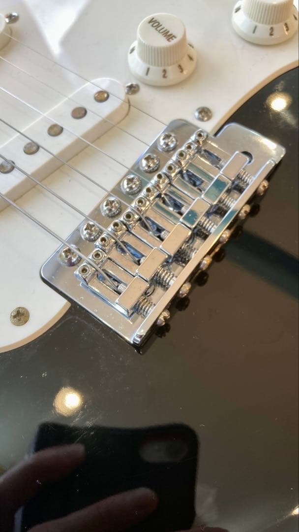 美品 SQUIER Affinity Stratocaster ラージヘッド