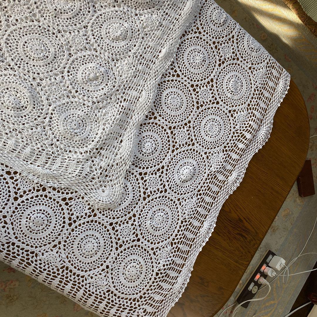 レース編み　150×120 テーブルクロス