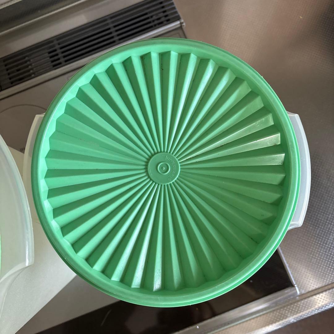 タッパーウェア　マキシデコレーター　2個セット