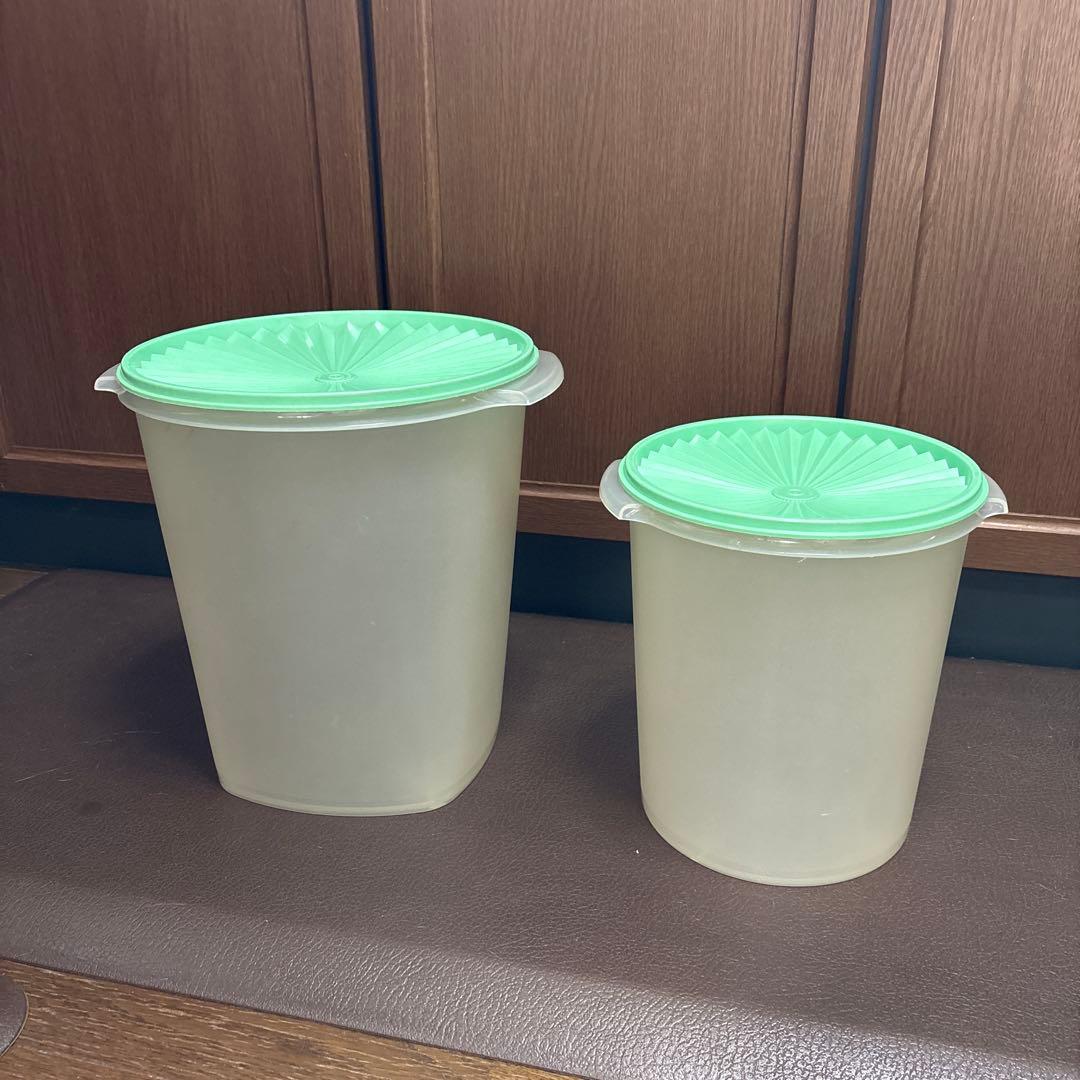 タッパーウェア　マキシデコレーター　2個セット