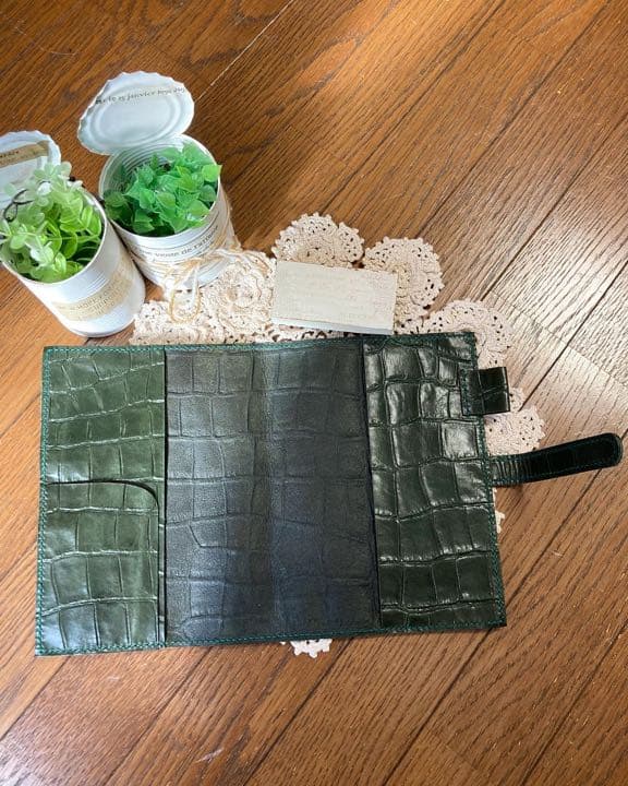 ご確認用　A5手帳カバー　牛革クロコ型押し　ダークグリーン　本革　カズン　深緑