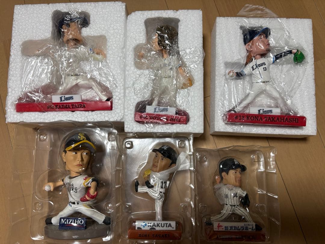 プロ野球パリーグボブルヘッド　山本由伸等