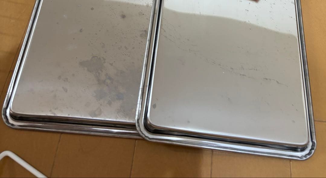 人気！ステンレス 燕三条 突っ張り キッチン ラック 水切り カゴ　ホワイト