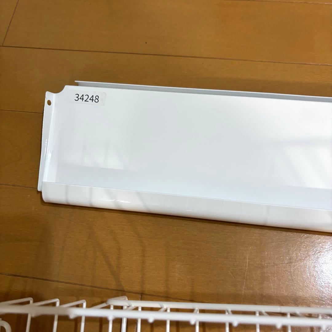 人気！ステンレス 燕三条 突っ張り キッチン ラック 水切り カゴ　ホワイト