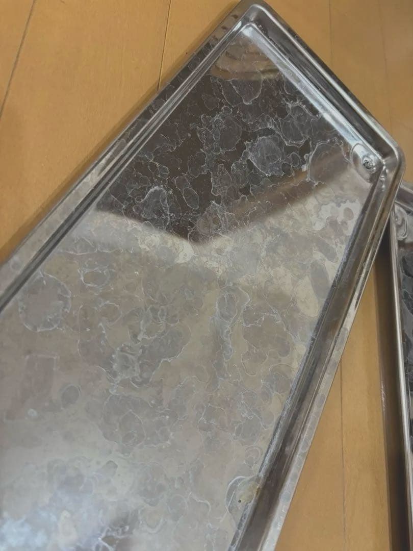 人気！ステンレス 燕三条 突っ張り キッチン ラック 水切り カゴ　ホワイト