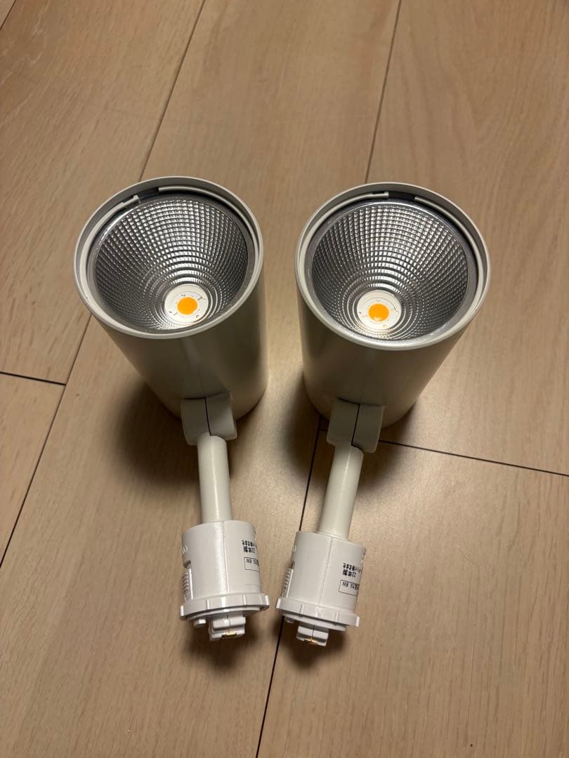 OS 256 460R スポットライト 2個セット