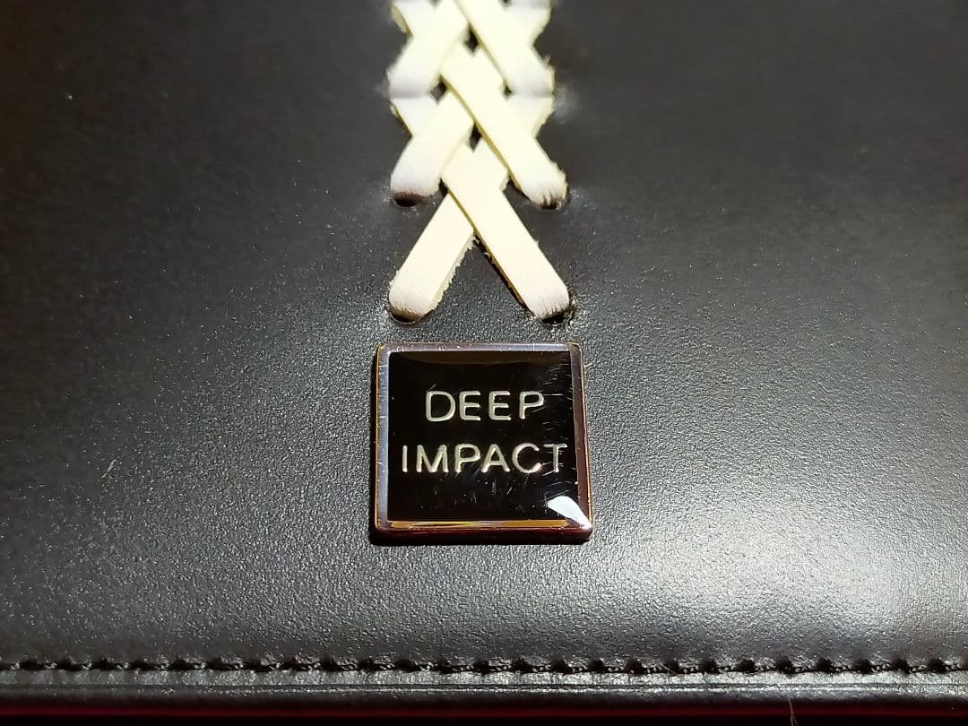 ◇ 競馬 JRA ◇ ディープインパクト ◇ 二つ折り財布 財布 ◇SOMES