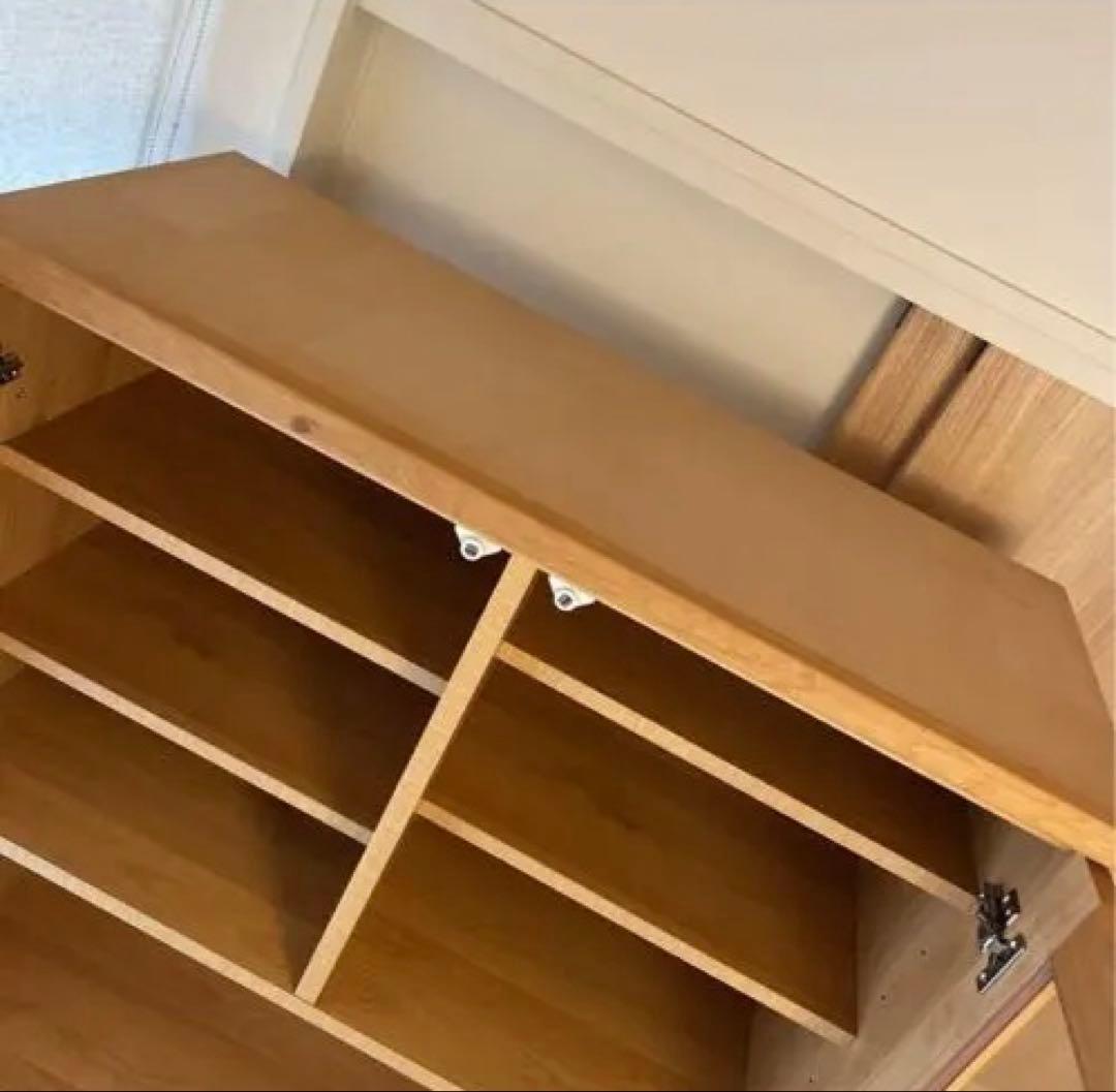 木製キッチン収納キャビネット　カントリー調