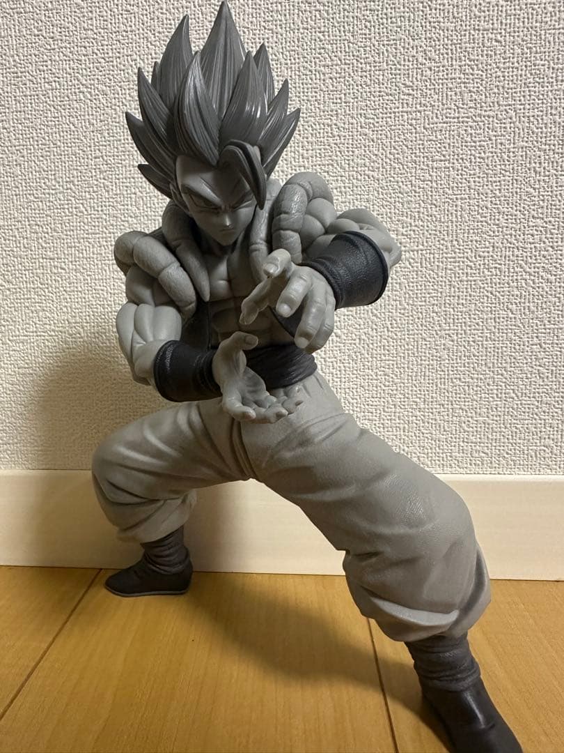 SMSP ドラゴンボール ゴジータ 03 モノクロカラー フィギュア - メルカリ