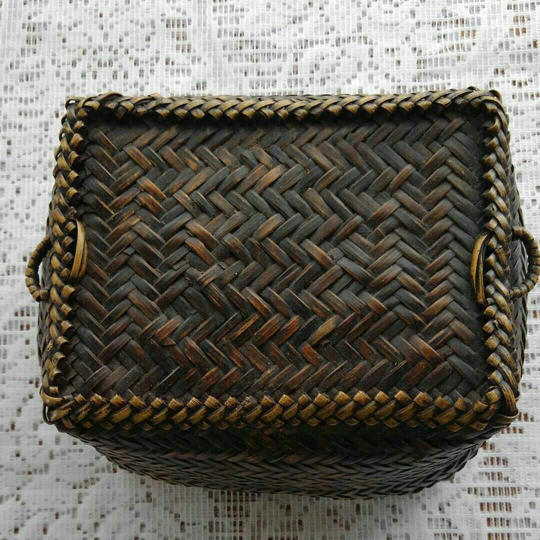 フィリピンアンティークかごの裁縫道具入れ