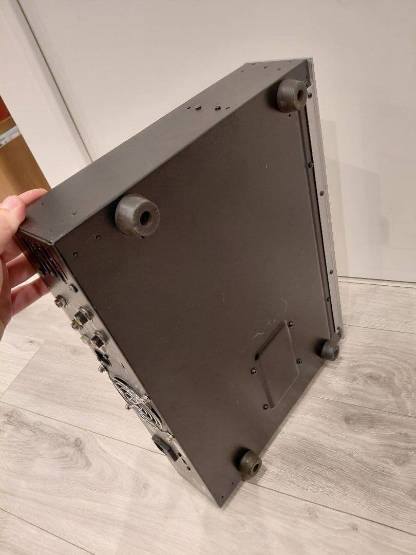 Hartke ハートキー / HA2500 ベース用ヘッドアンプ