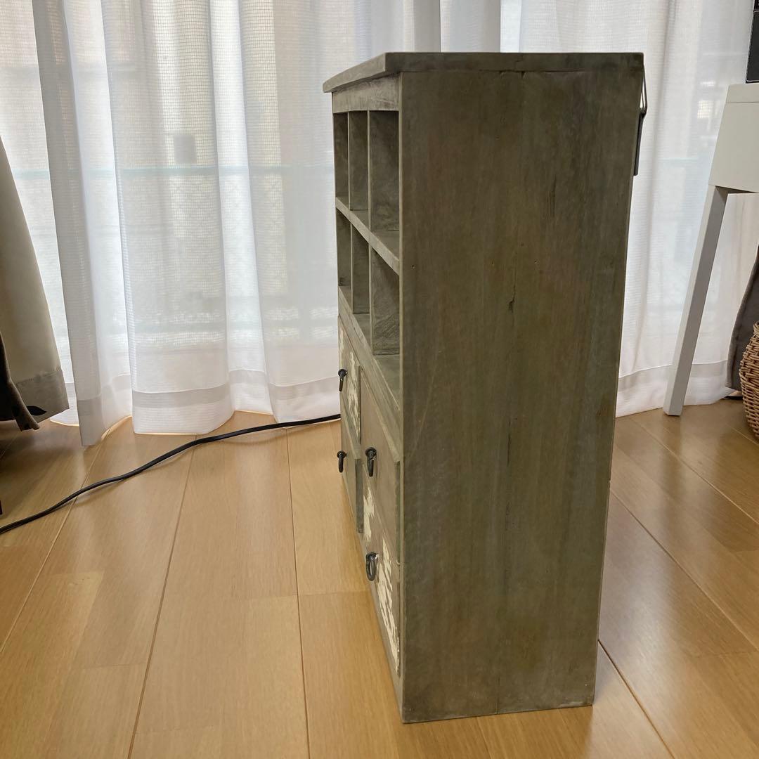 ヴィンテージ風木製キャビネット