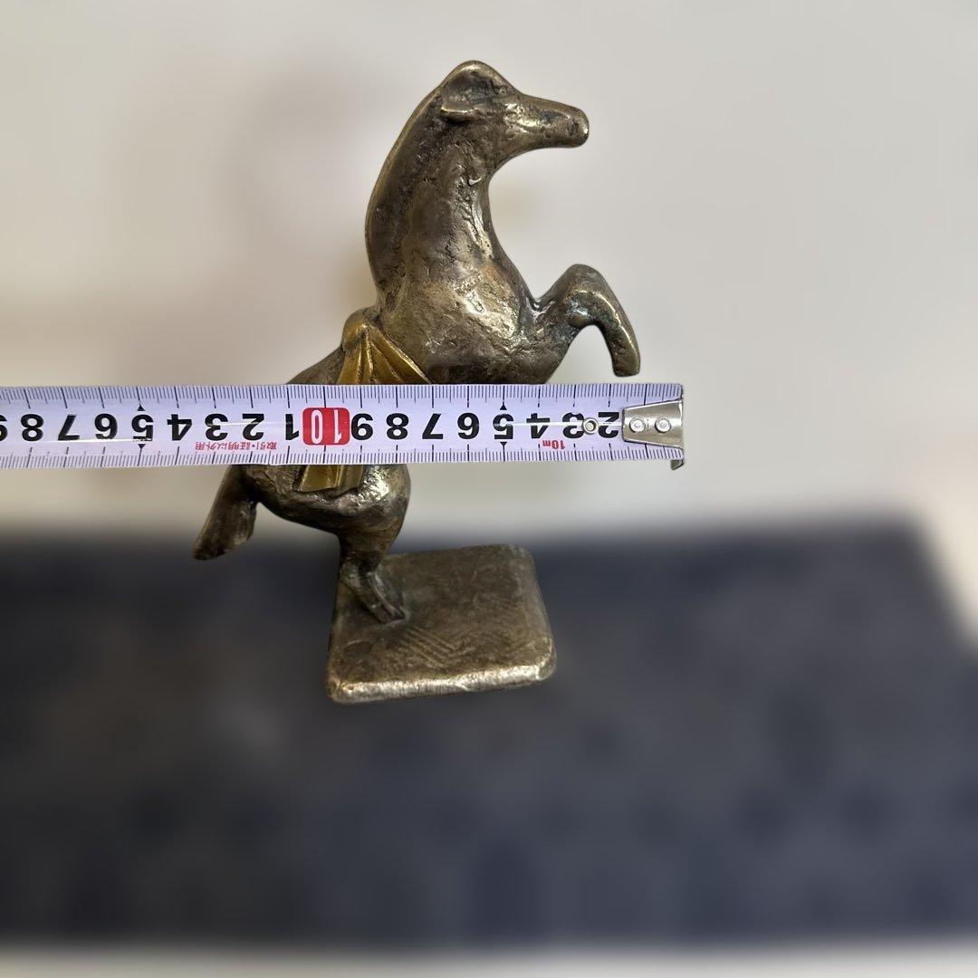 馬の彫刻 ゴールド