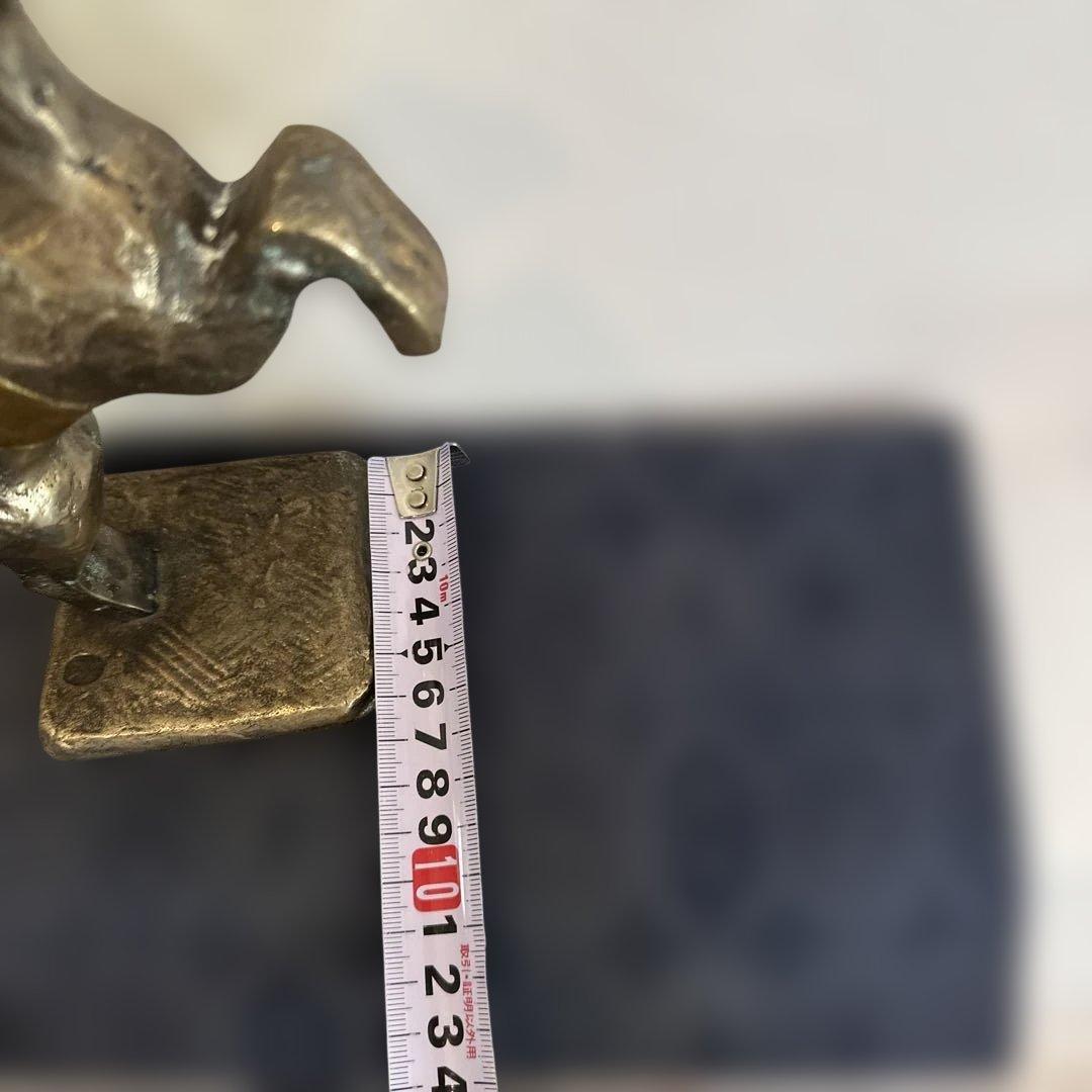 馬の彫刻 ゴールド