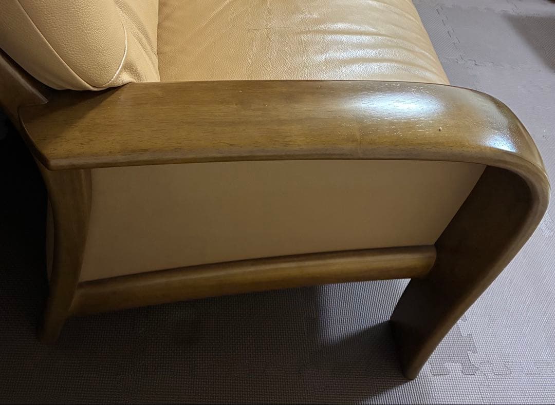 15,000円引き‼️ カリモク　３人掛けソファ　ハイバック仕様　天然皮革