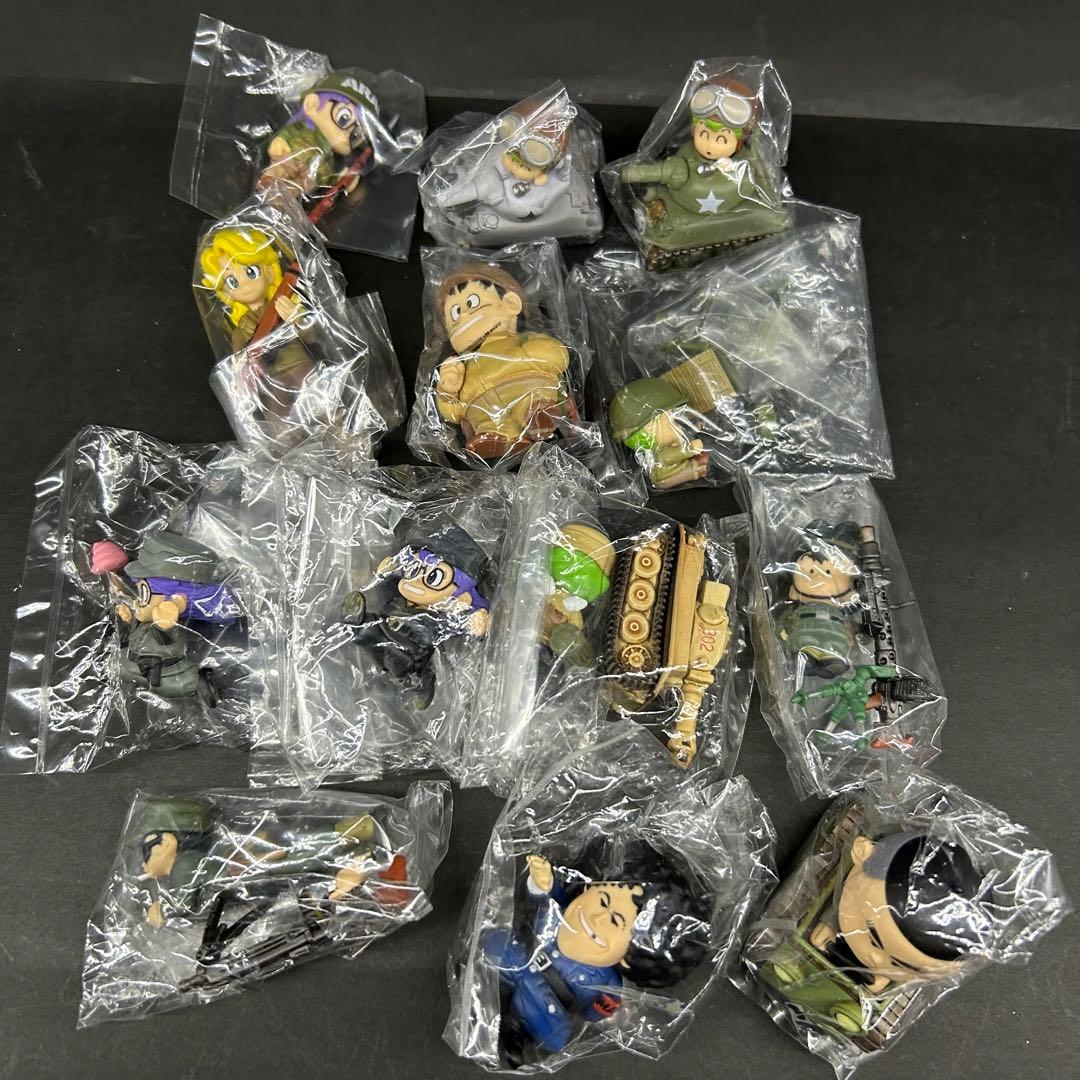 Dr.スランプ アラレちゃん ミリタリーコスチューム フィギュア 13種