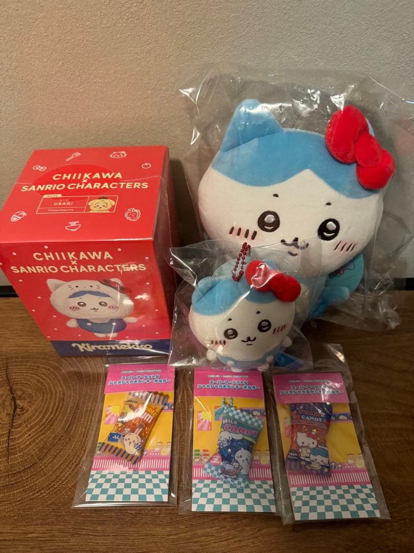 ちいかわ×サンリオ 6点セット - メルカリ