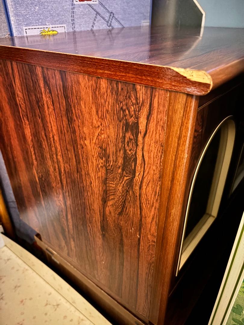 木製キャビネット ガラス扉 城のデザイン 当時物 - メルカリ