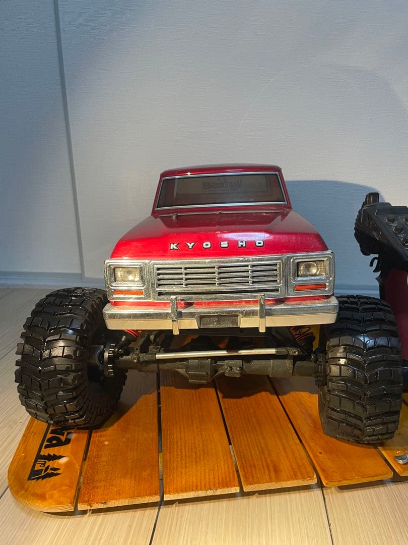 希少京商 1/8 4WD GP エンジンカー マッドクラッシャー 2.4GHz