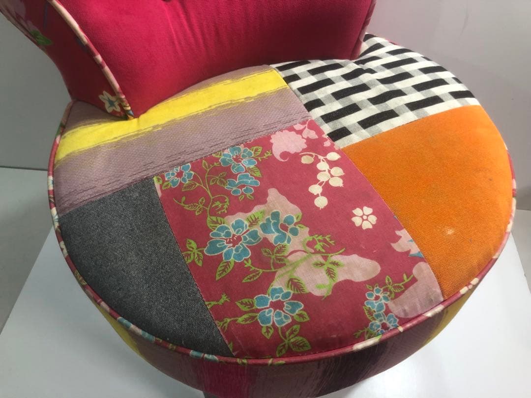 パッチワーク　カラフルチェア　スツール　ファブリック　インテリア　ピンク