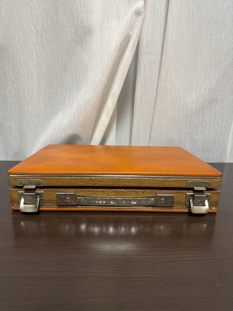 麻雀牌セット 伝統的デザイン　　　　　　　　　　　　【超希少】レア　麻雀牌・