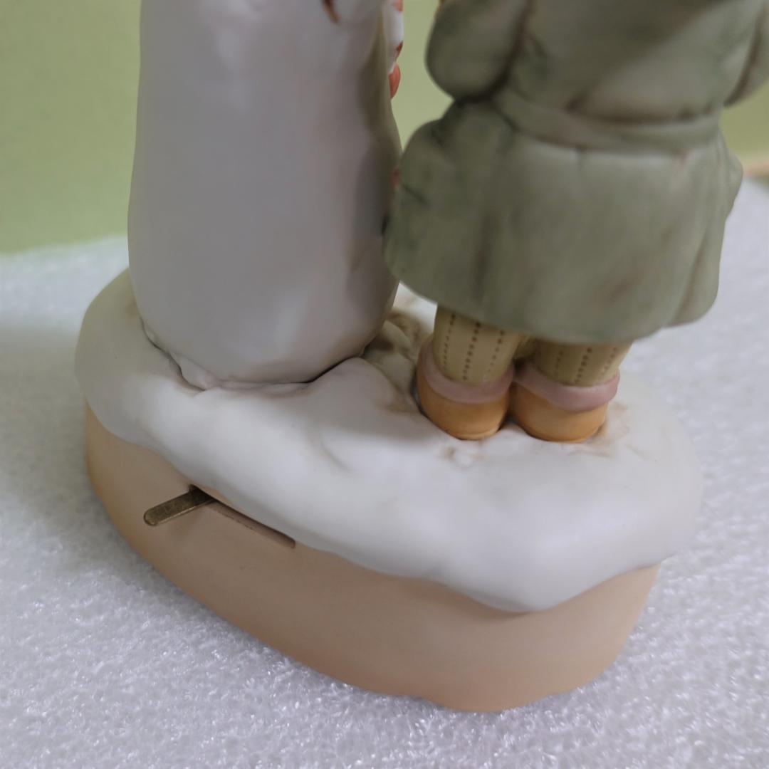 #115401◆マーベル ルーシー アトウェル◆陶磁器オルゴール◆エネスコ