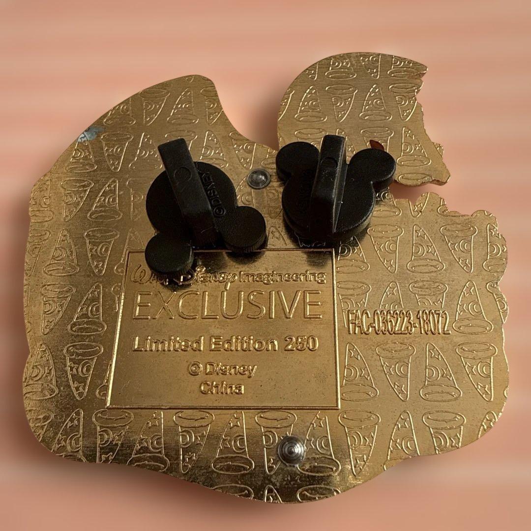 WDI ディズニー ヘラクレス ピンバッジ イマジニアリング - メルカリ