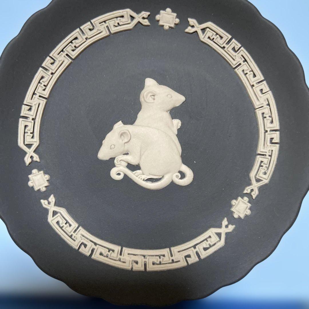 お値下げ‼️ウェッジウッド、イヤープレート12枚セット