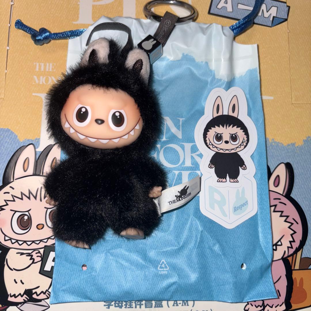 正規品』ラブブPinfor Love アルファベットペンダント R - メルカリ