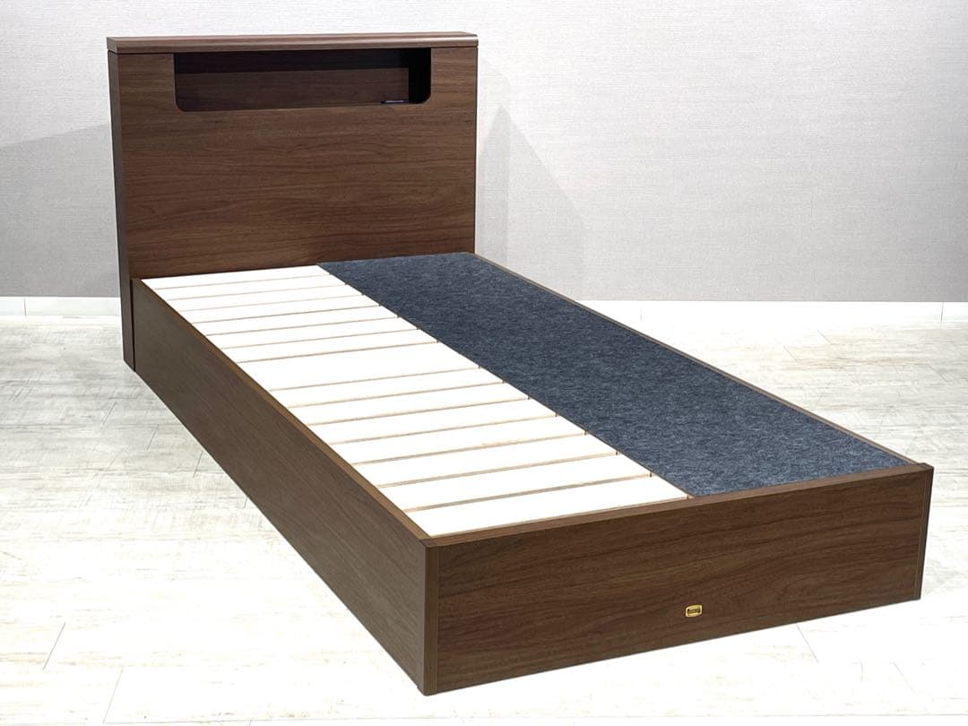 133850　ベッドフレーム［Ｓ］