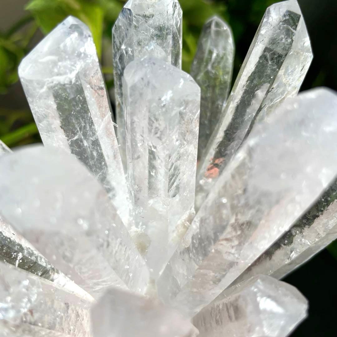 クリスタルクォーツ　クラスター　透明水晶　パワーストーン　幸運を招く石　浄化
