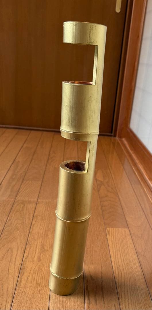 57 金塗りの竹の二重切り(獅子口)