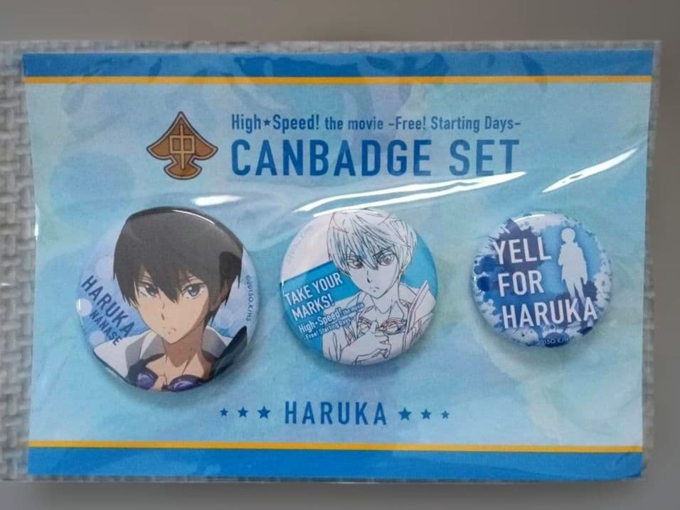 Free!　七瀬遙　 缶バッジセット　中学生Ver. 高校生Ver.