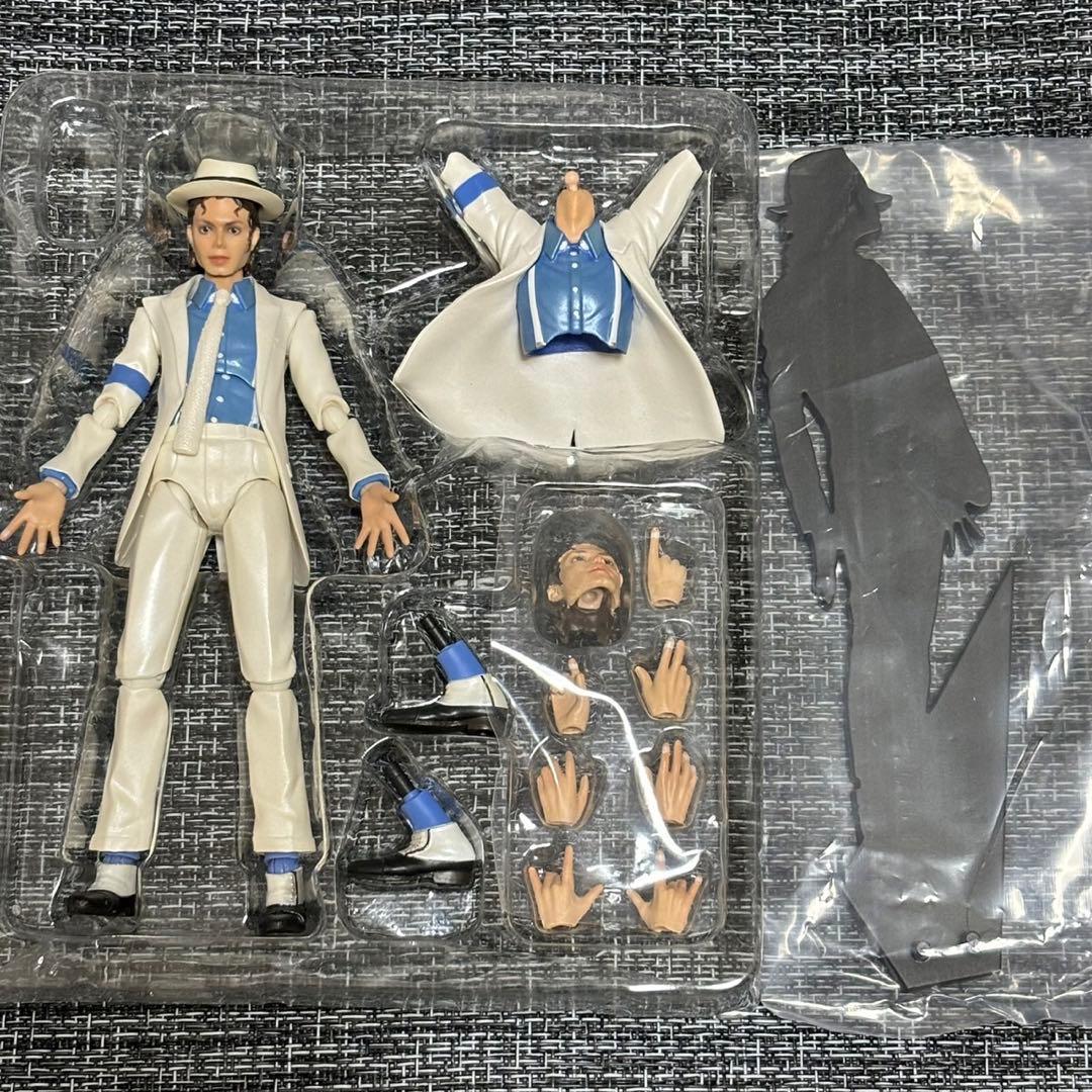 S.H.Figuarts マイケル ジャクソン　フィギュア