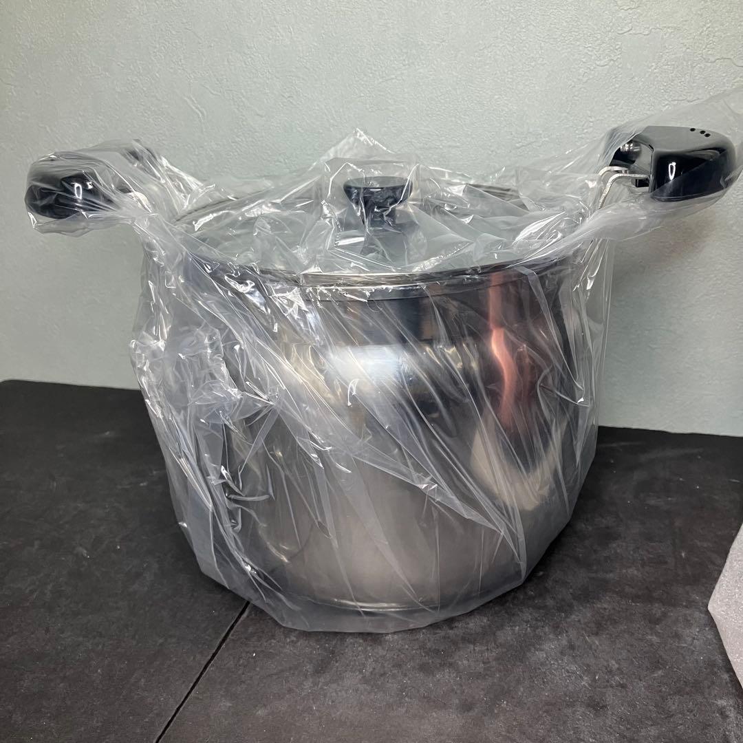 サーモス　真空保温調理器　シャトルシェフ　4.5L KBH-4501 未使用品