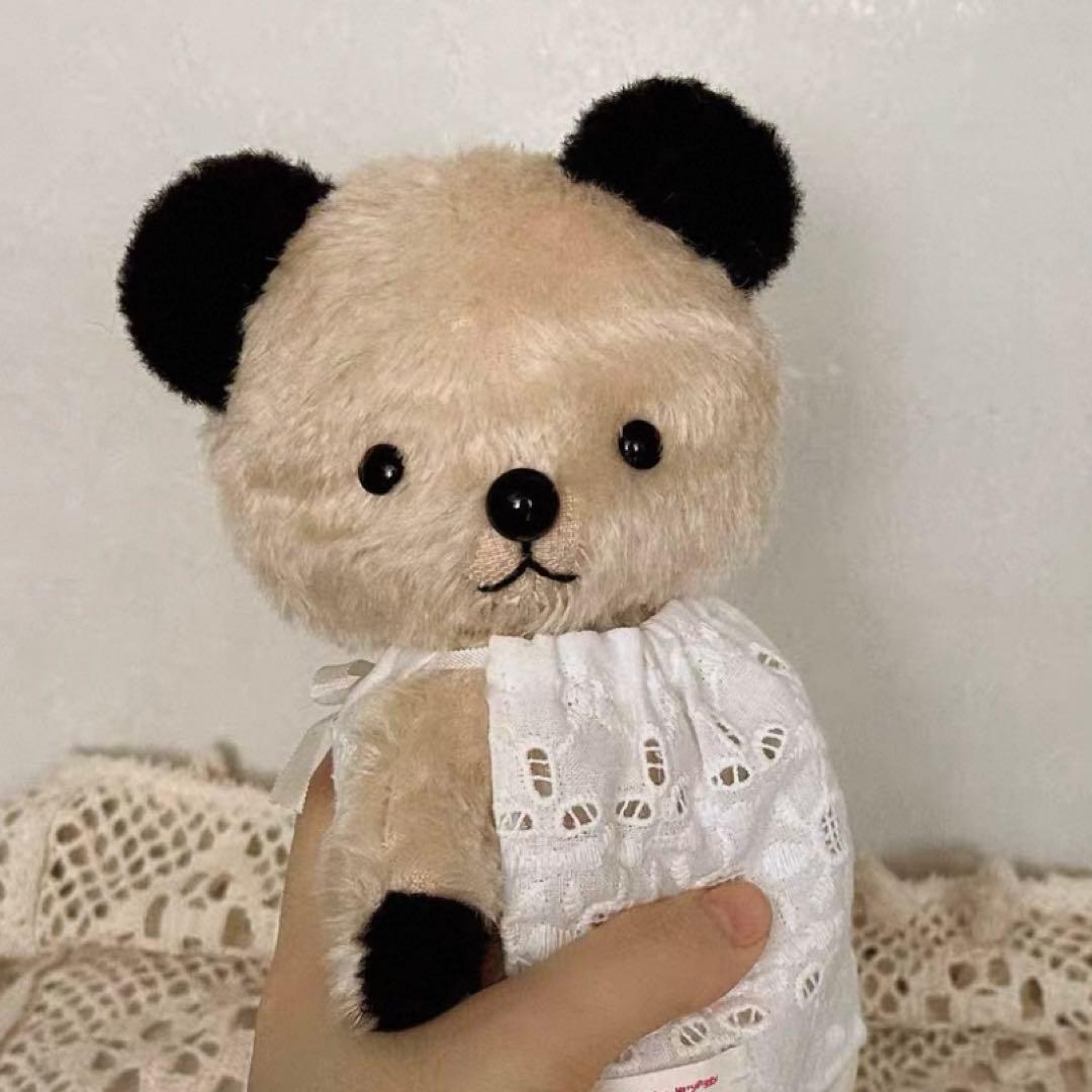 大人しい黒耳くまさん アーティストベア テディベア 海外作家様 ハンドメイド
