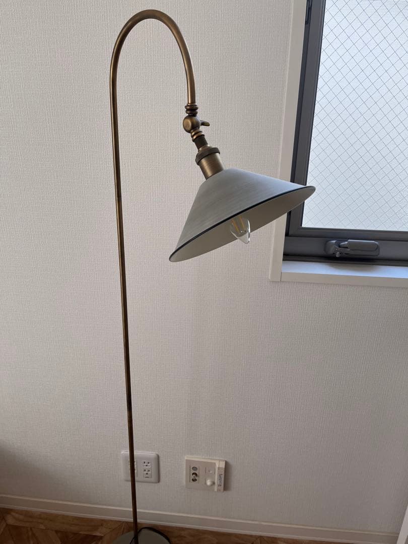 Ampoule フロアライト　ヴィンテージグレー