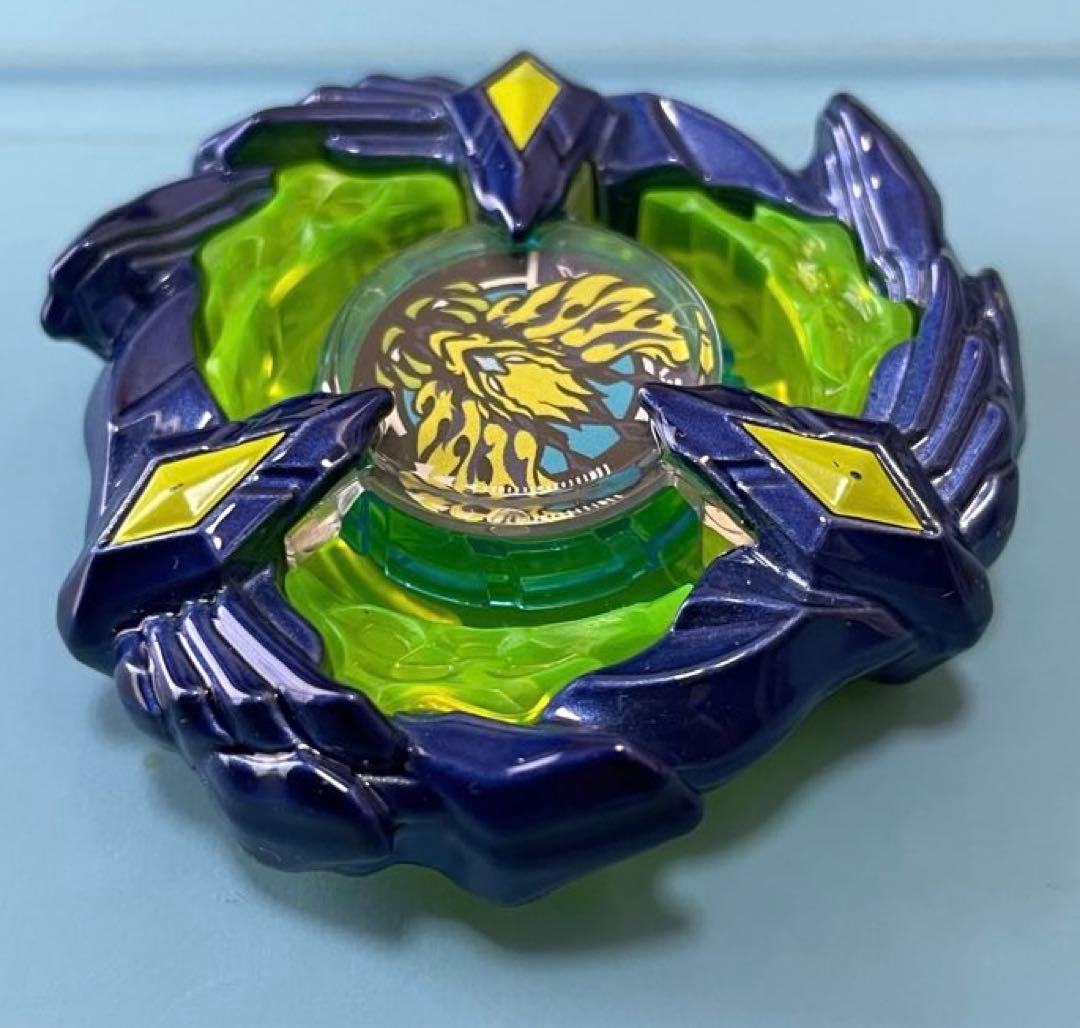 【高重量】【ベイコード付】ベイブレードX コロコロ限定　フェニックスウイング