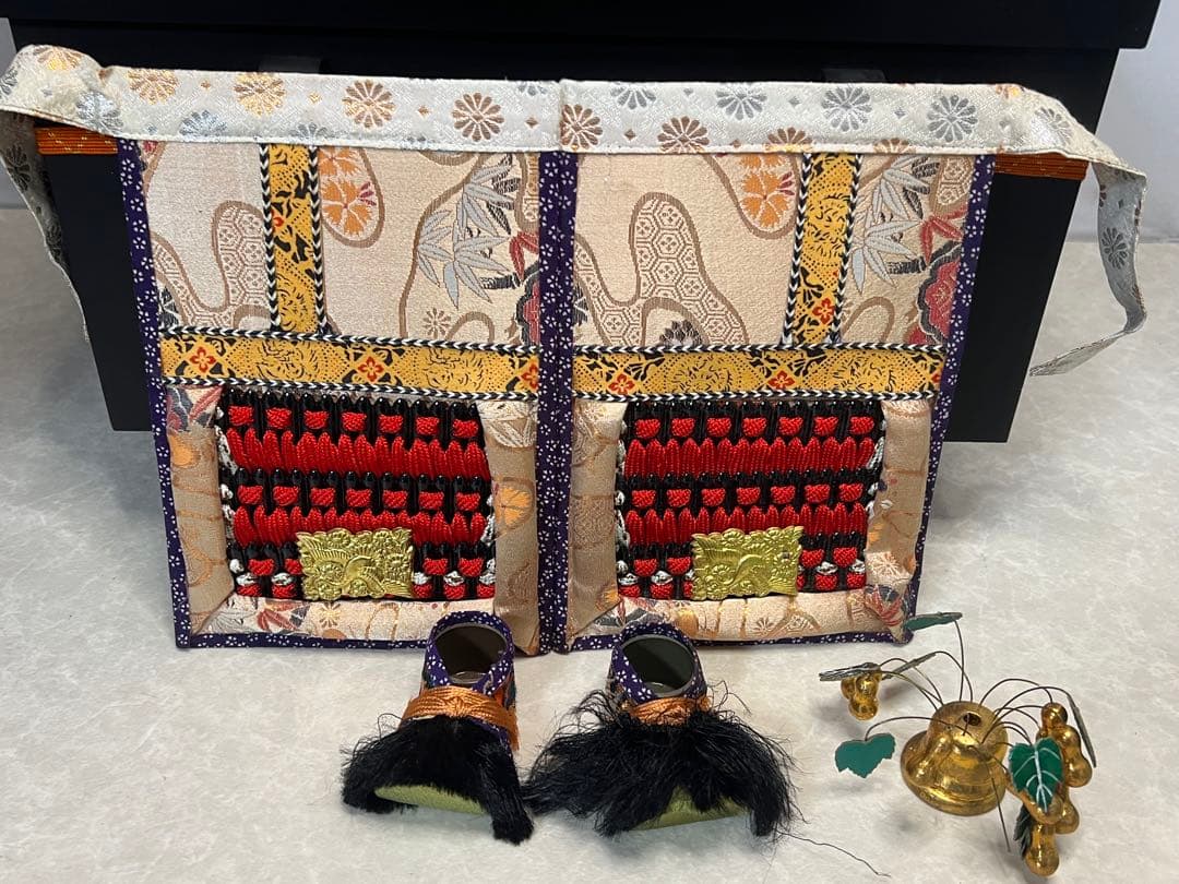 五月人形 武士の鎧 高さ約70cm 付属品あり