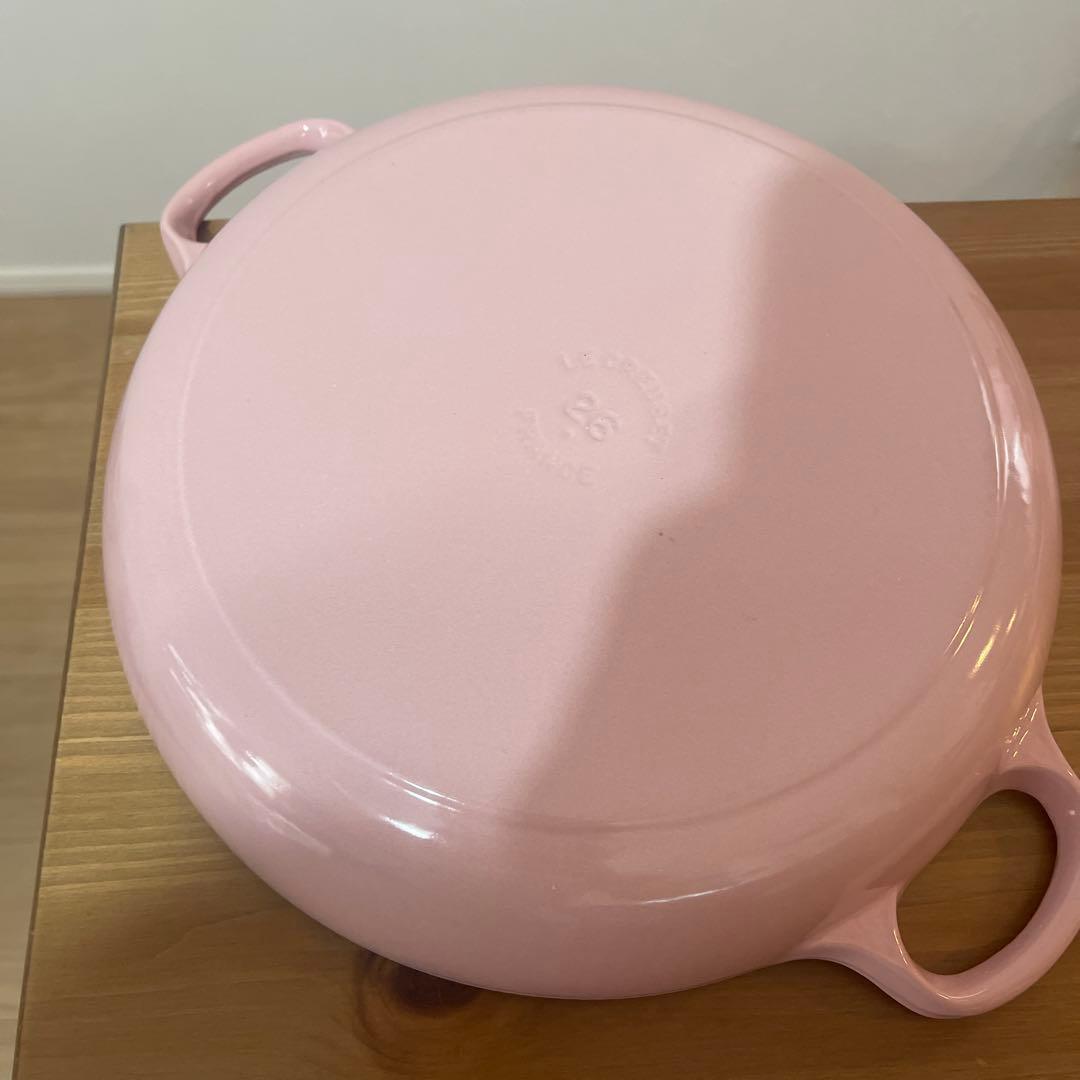 LE CREUSET ピンクホーロー鍋 26cm