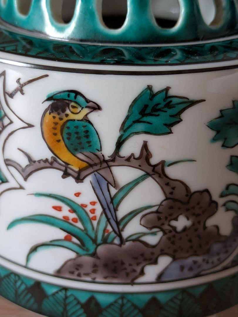 美品】九谷焼 香炉 高栄 獅子摘み 花鳥絵柄 レトロ - メルカリ