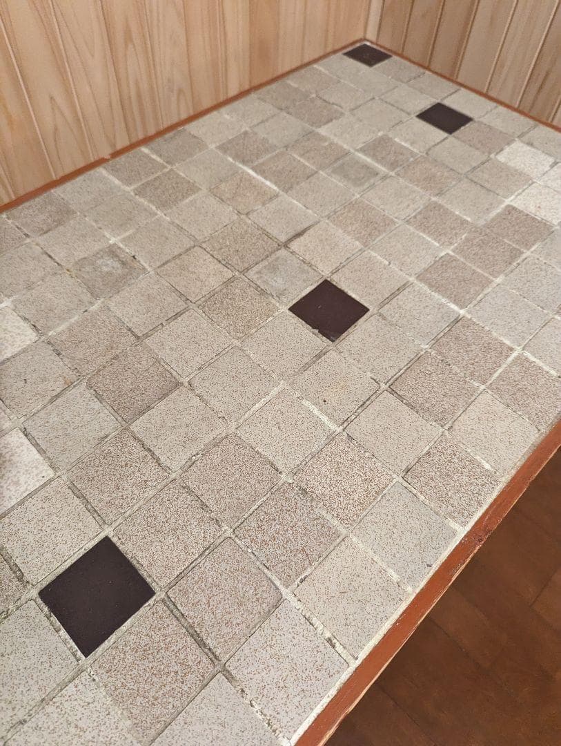 ブロカント　テーブル　タイルトップ