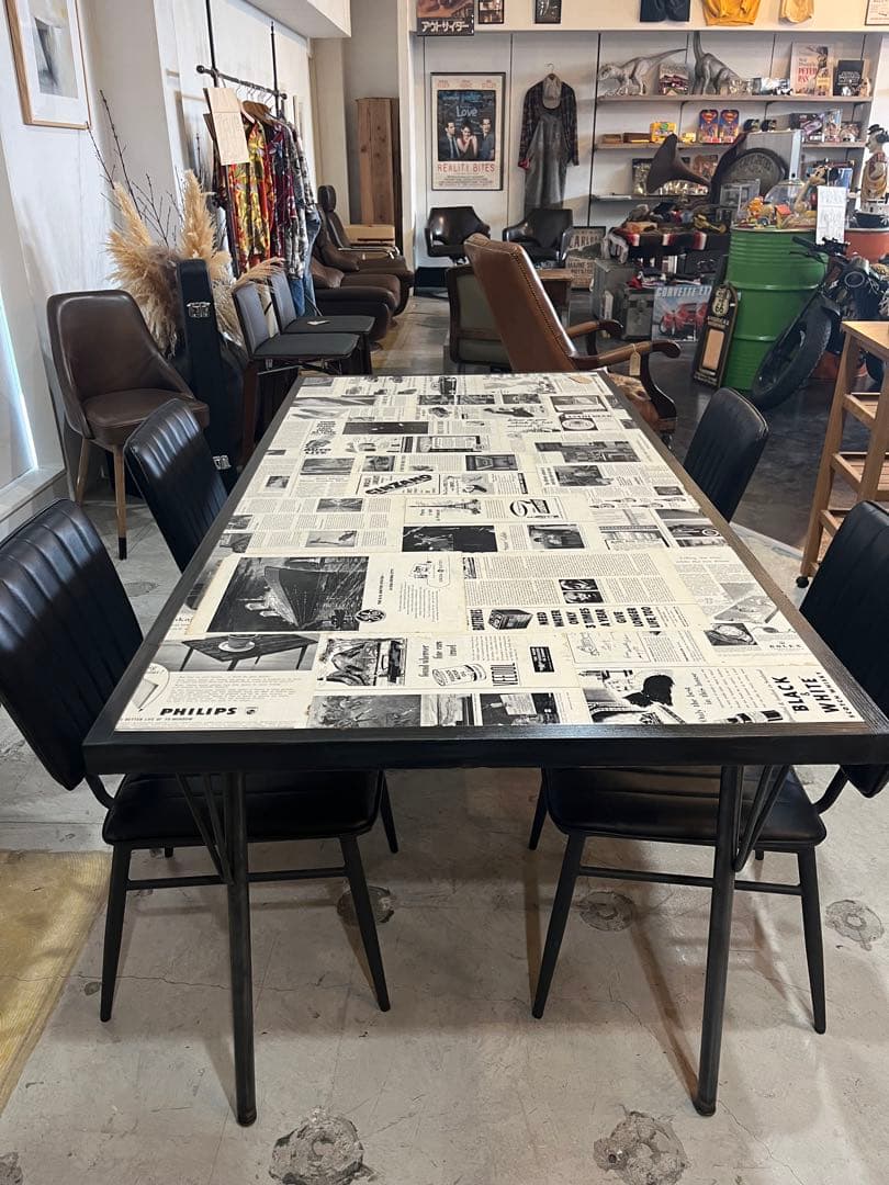 ヴィンテージライク　ダイニングテーブル